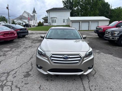 Used 2015 Subaru Legacy 2.5i Limited AWD/4WD image 2