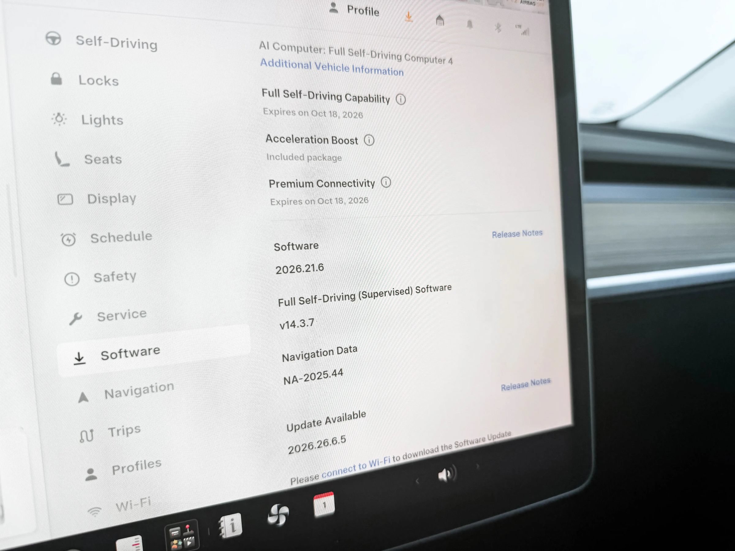 Used 2023 Tesla Model Y Long Range AWD/4WD image 20