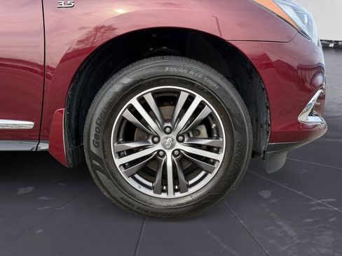 Used 2019 INFINITI QX60 Luxe w/ Essential Package image 24