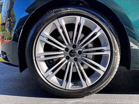 New 2026 Land Rover Range Rover Sport Dynamic SE image 12