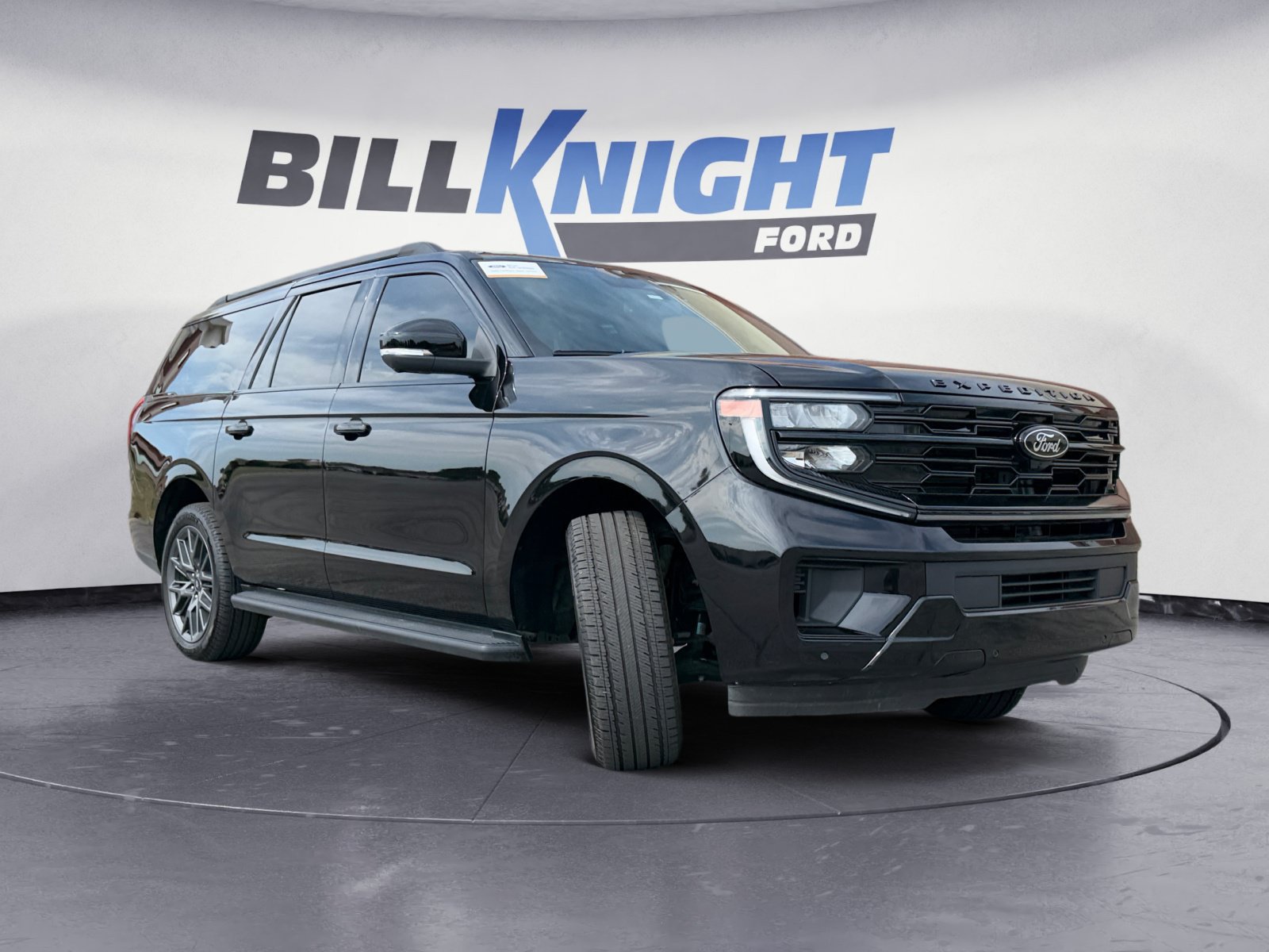 Used 2026 Ford Expedition Max Platinum w/ Stealth Appearance Package AWD/4WD image 7