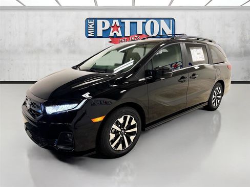 New 2026 Honda Odyssey EX-L image 3