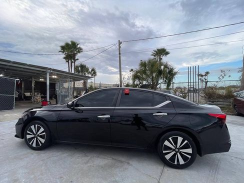 Used 2021 Nissan Altima 2.5 SV FWD image 16