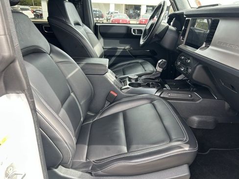 Certified 2025 Ford Bronco Outer Banks image 17