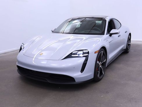 New 2024 Porsche Taycan 4S image 12