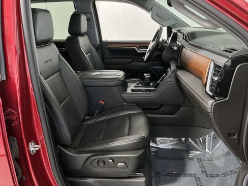 Used 2022 GMC Sierra 1500 Denali w/ Denali Reserve Package image 34