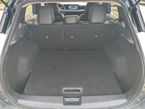 Certified 2025 Nissan Kicks SR w/ SR Premium Package FWD image 16