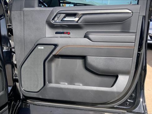 Certified 2023 GMC Sierra 1500 AT4 w/ Technology Package image 22