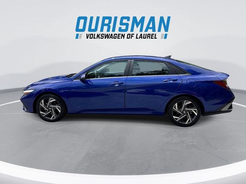 Used 2024 Hyundai Elantra Limited FWD image 5