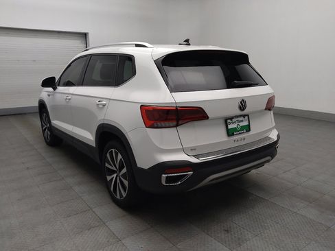 Used 2022 Volkswagen Taos SE image 5