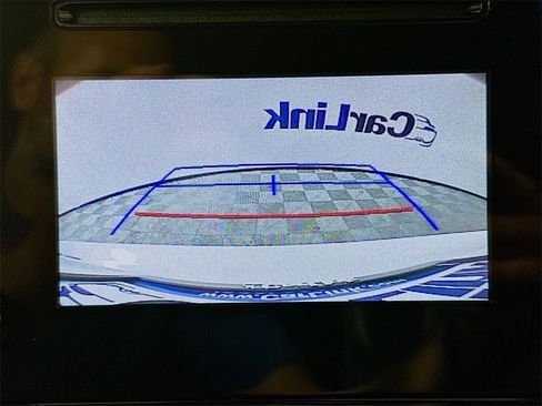 Used 2017 Toyota Corolla SE image 15