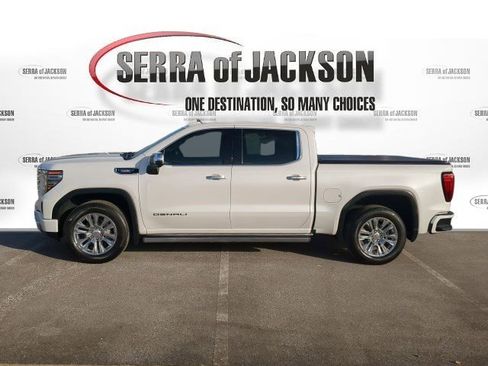 Used 2022 GMC Sierra 1500 Denali image 5