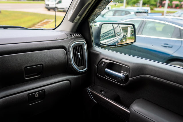 Used 2021 Chevrolet Silverado 1500 LTZ RWD image 28