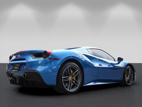 Certified 2018 Ferrari 488 Spider RWD image 10