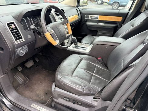 Used 2010 Lincoln MKX 2WD image 11