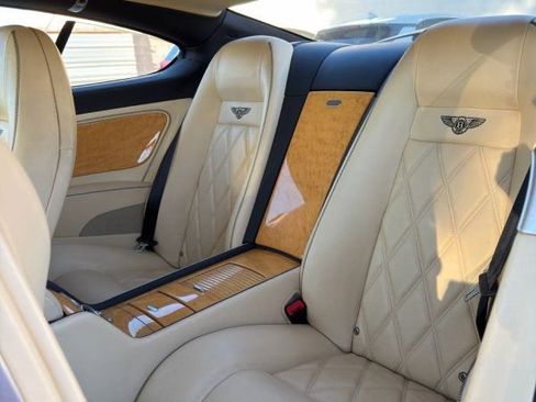 Used 2007 Bentley Continental GT image 9