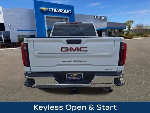Used 2025 GMC Sierra 2500 SLT w/ SLT Premium Package image 27