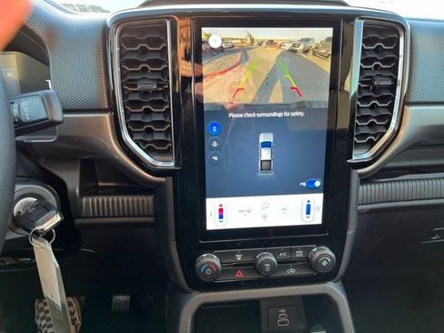 New 2025 Ford Ranger XLT image 28