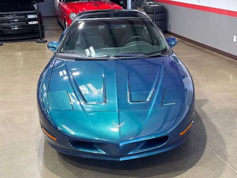 Used 1997 Pontiac Firebird Formula w/ Opt Pkg RWD image 7
