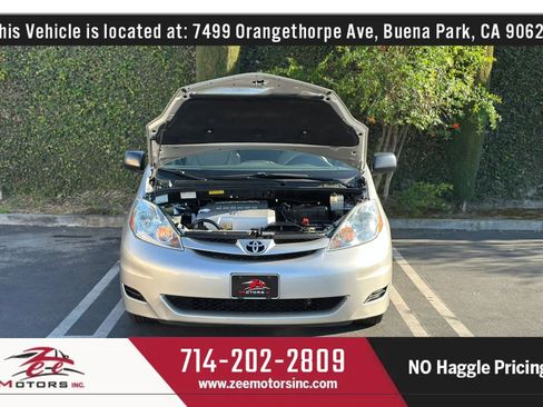 Used 2010 Toyota Sienna LE FWD image 15