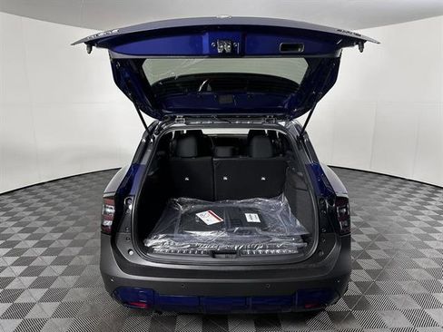 New 2025 Nissan Kicks SV w/ Illumination Package image 6