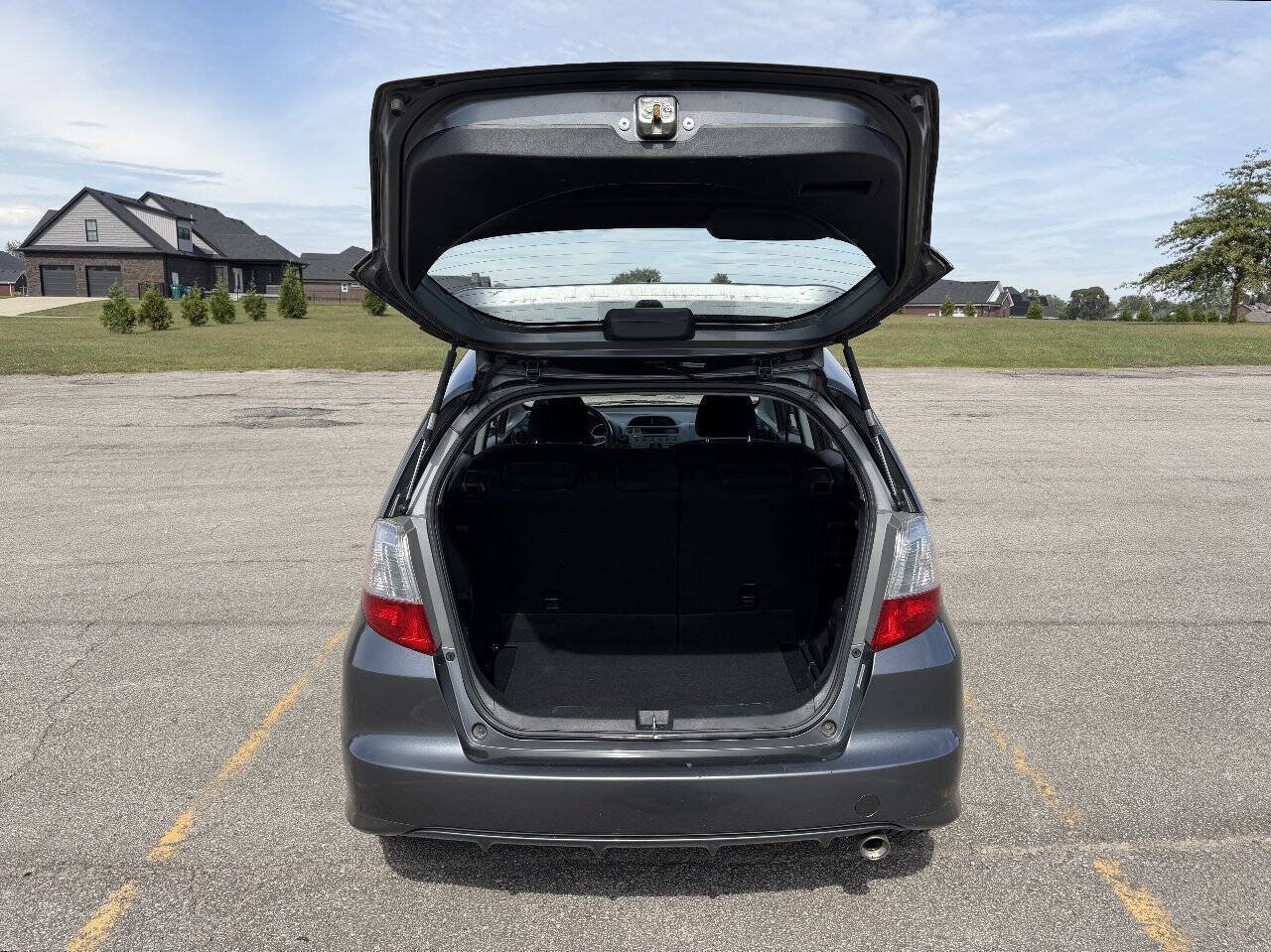 Used 2011 Honda Fit Sport image 7
