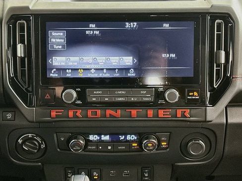 Used 2026 Nissan Frontier PRO-4X w/ Tow Package AWD/4WD image 15
