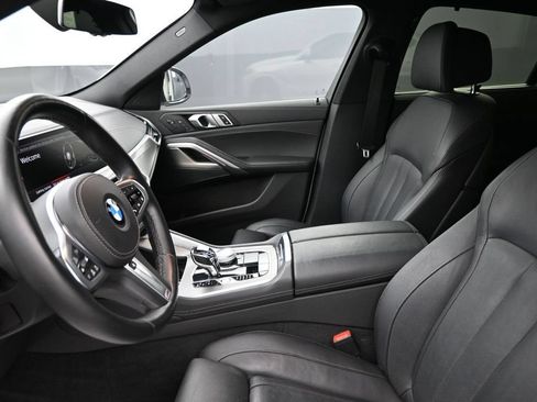 Used 2022 BMW X6 xDrive40i w/ Executive Package AWD/4WD image 12