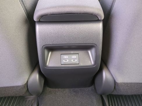 Used 2023 Toyota Corolla LE image 20