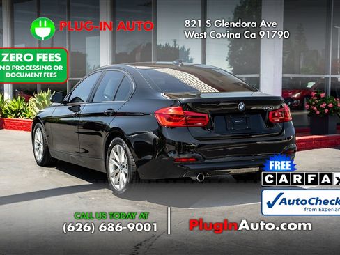 Used 2018 BMW 320i Sedan w/ Convenience Package RWD image 3