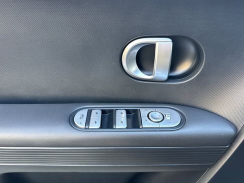 Certified 2024 Hyundai Ioniq 5 SEL AWD/4WD image 11