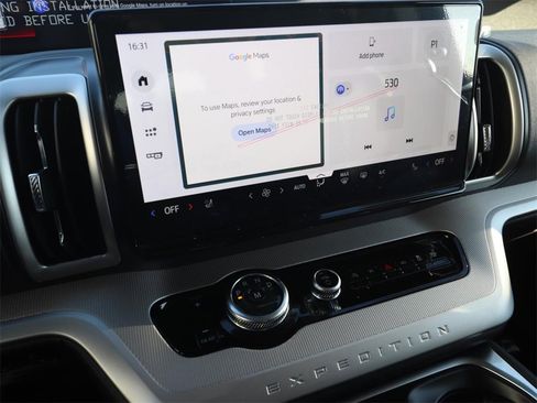 New 2026 Ford Expedition Active image 20