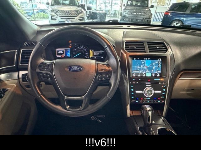 Used 2018 Ford Explorer Limited FWD image 17
