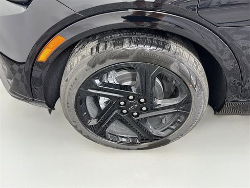 New 2026 Chevrolet Equinox EV RS image 25