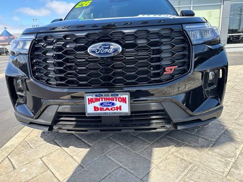 Used 2026 Ford Explorer ST w/ Sun And Sound Package AWD/4WD image 27