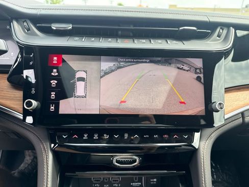 New 2026 Jeep Grand Cherokee Summit w/ Obsidian Package AWD/4WD image 13