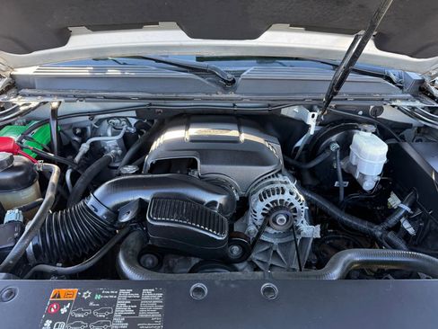 Used 2012 Chevrolet Avalanche LT w/ All-Star Edition image 38