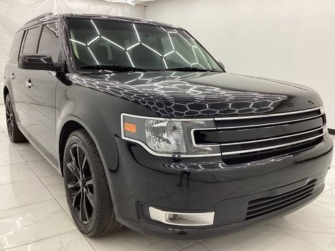 Used 2019 Ford Flex SEL w/ Equipment Group 202A FWD image 3