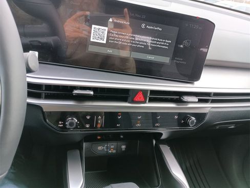 New 2026 Kia Sorento LX image 25