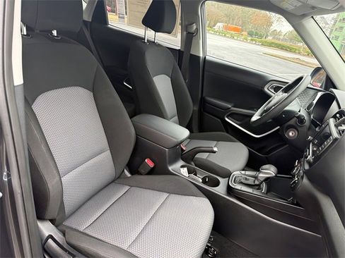 Certified 2024 Kia Soul LX image 17