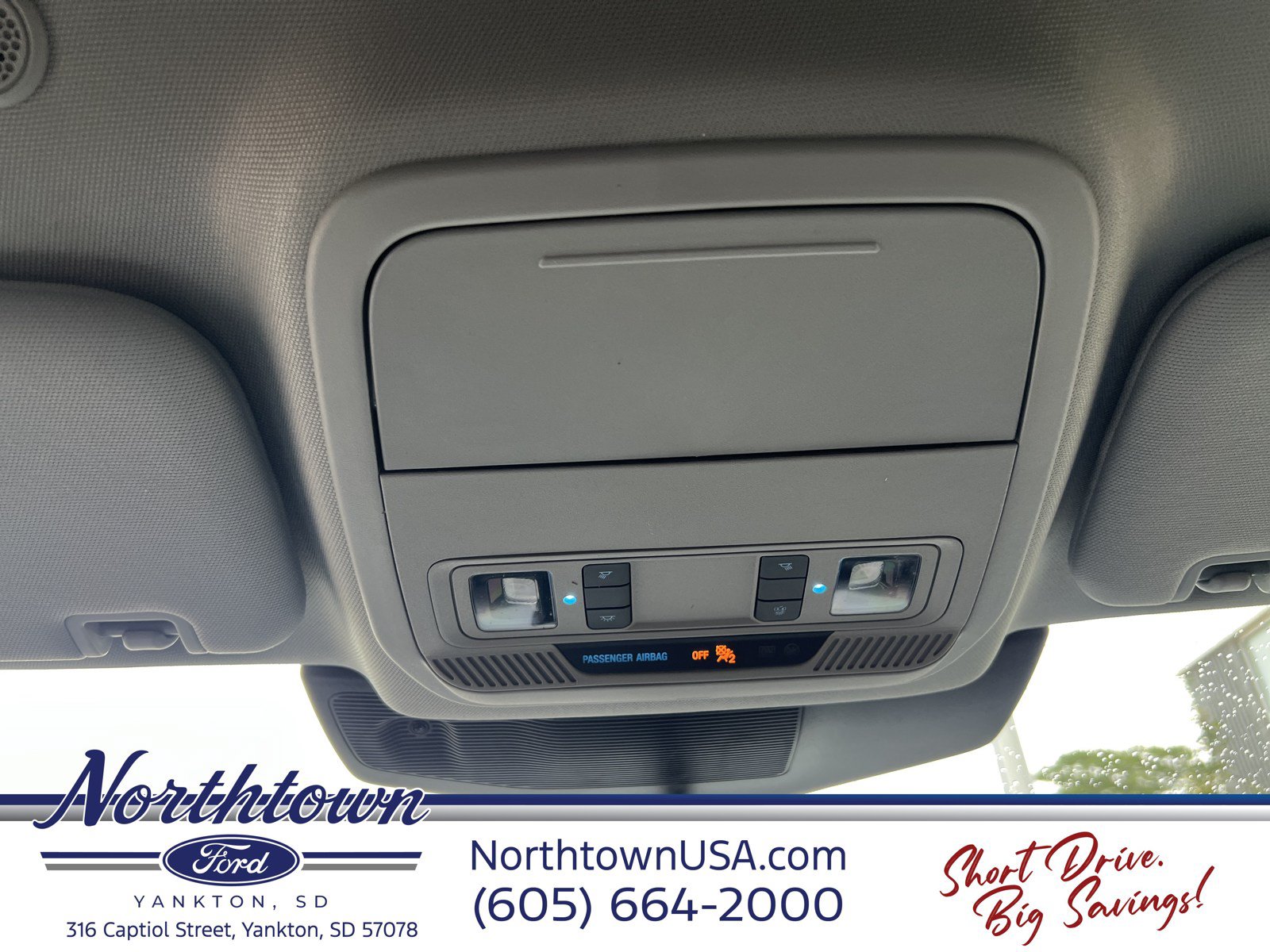 Used 2024 Ford Explorer XLT w/ Equipment Group 202A AWD/4WD image 21