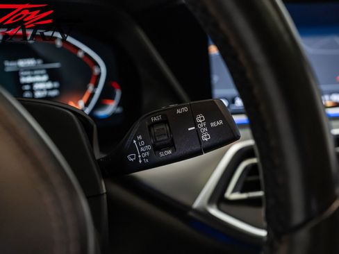 Used 2019 BMW X5 xDrive50i w/ M Sport Package image 38