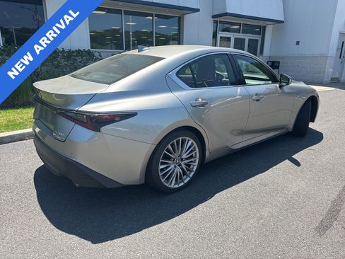 Used 2023 Lexus IS 300 AWD w/ Premium Package image 2
