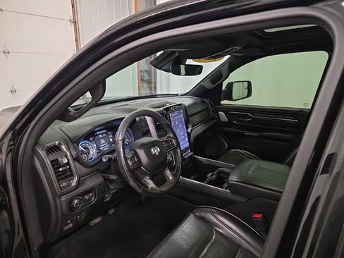 Used 2019 RAM 1500 Limited image 16