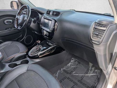 Used 2019 Kia Soul ! image 19