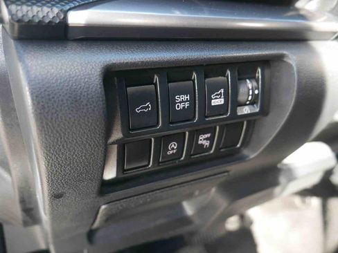 Used 2022 Subaru Forester Premium w/ Popular Package #1 image 33