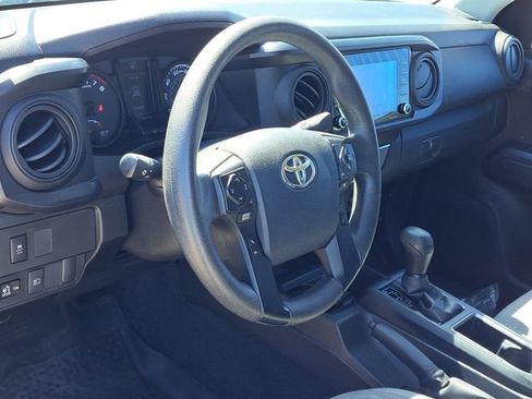 Used 2020 Toyota Tacoma SR AWD/4WD image 6