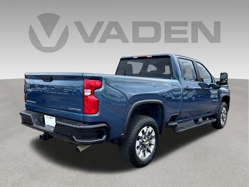 Used 2025 Chevrolet Silverado 2500 Custom w/ Custom Value Package AWD/4WD image 19