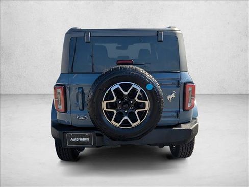 New 2025 Ford Bronco Outer Banks image 7