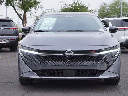 New 2026 Nissan Sentra SR w/ SR All Weather Package FWD image 5